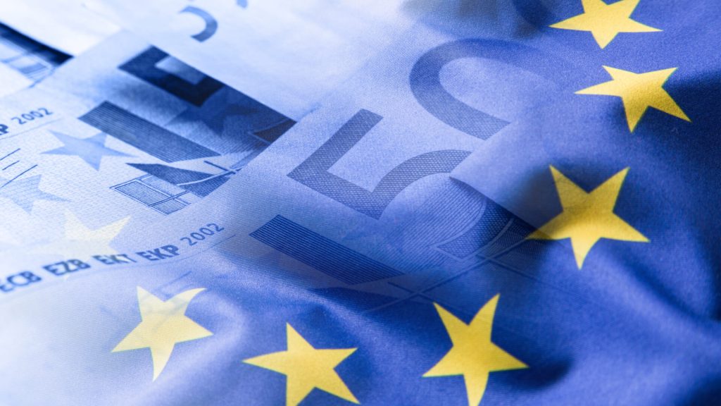 Superendividamento leva a novas regras de proteção ao consumidor na UE